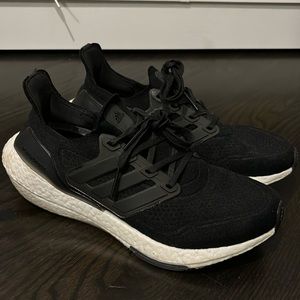 Adidas Women’s Ultraboost 21 Black Size 8